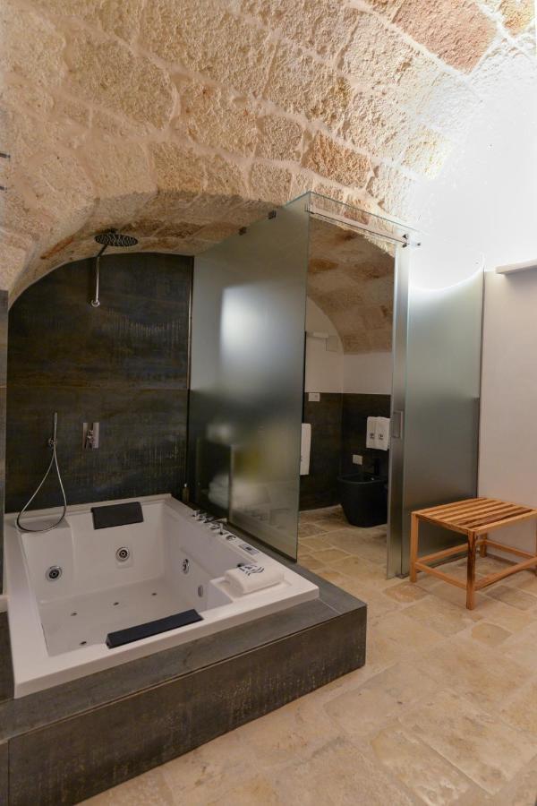 B-Welcome Rooms Of Charme E Relax Polignano a Mare Exterior photo